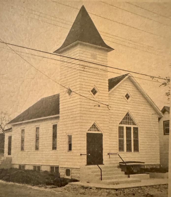 This photographs shows St. Paul Methodist Church on West Fourth Street in 1966. Nearly 60 years later, the building, now a private home, looks very similar. PHOTOS COURTESY OF THE DAISEY FAMILY LEGACY COLLECTION